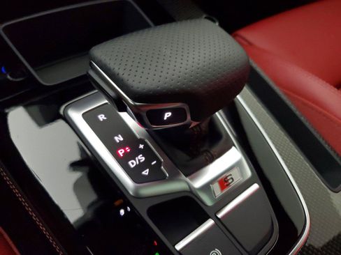 Used 2023 Audi SQ5 Prestige w/ Prestige Package AWD/4WD image 32