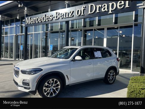 Used 2021 BMW X5 xDrive40i w/ Convenience Package image 1