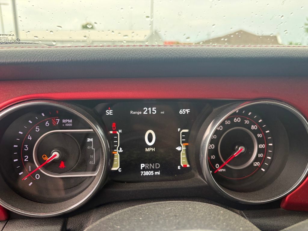 Used 2020 Jeep Gladiator Rubicon AWD/4WD image 11