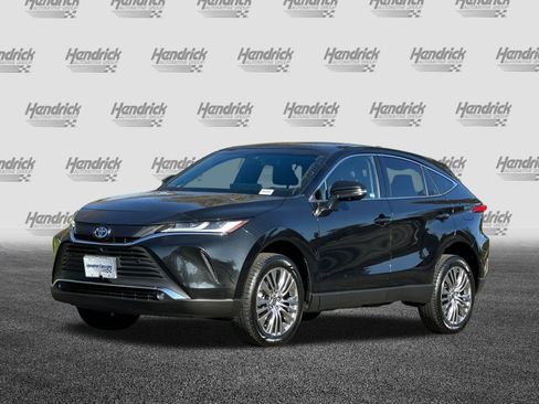 Used 2023 Toyota Venza Limited image 9