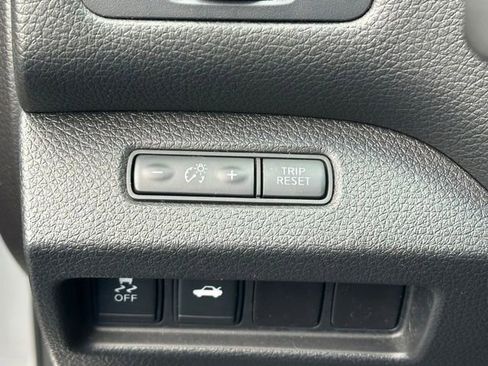 Used 2015 Nissan Altima 2.5 S w/ Power Driver Seat Package FWD image 23