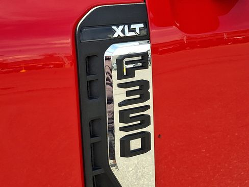 Certified 2025 Ford F350 XLT AWD/4WD image 31