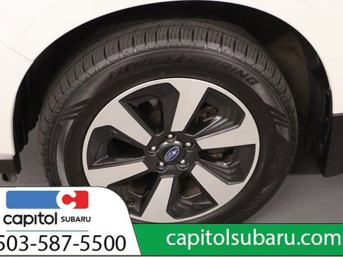Used 2017 Subaru Forester 2.5i Premium w/ Protection Package #1 AWD/4WD image 8