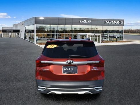 Certified 2021 Kia Seltos SX AWD/4WD image 4