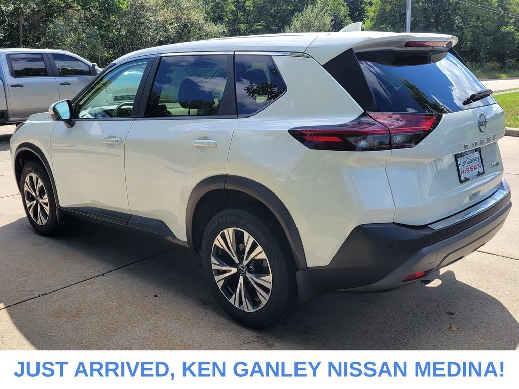 Certified 2023 Nissan Rogue SV AWD/4WD image 5