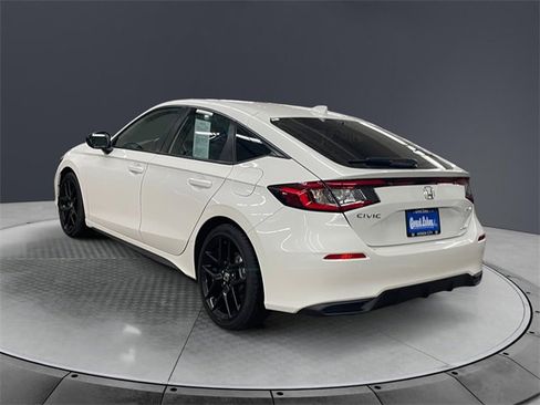 Certified 2025 Honda Civic Sport image 3