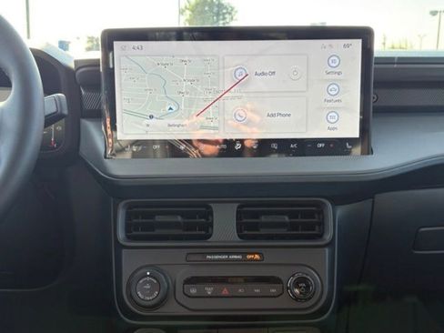 New 2025 Ford Maverick Lariat w/ Black Appearance Package image 33