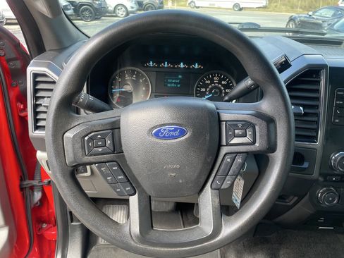 Used 2018 Ford F150 XLT image 18