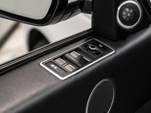 Used 2014 Land Rover Range Rover Supercharged AWD/4WD image 47