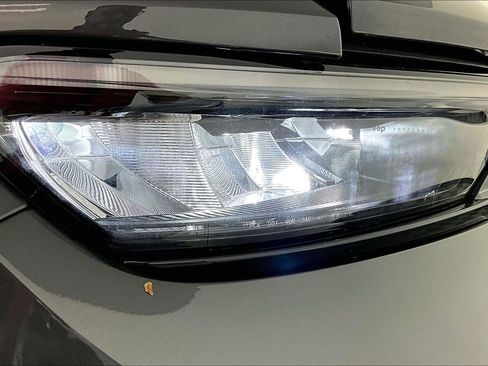 New 2025 Jeep Grand Cherokee L Altitude AWD/4WD image 8