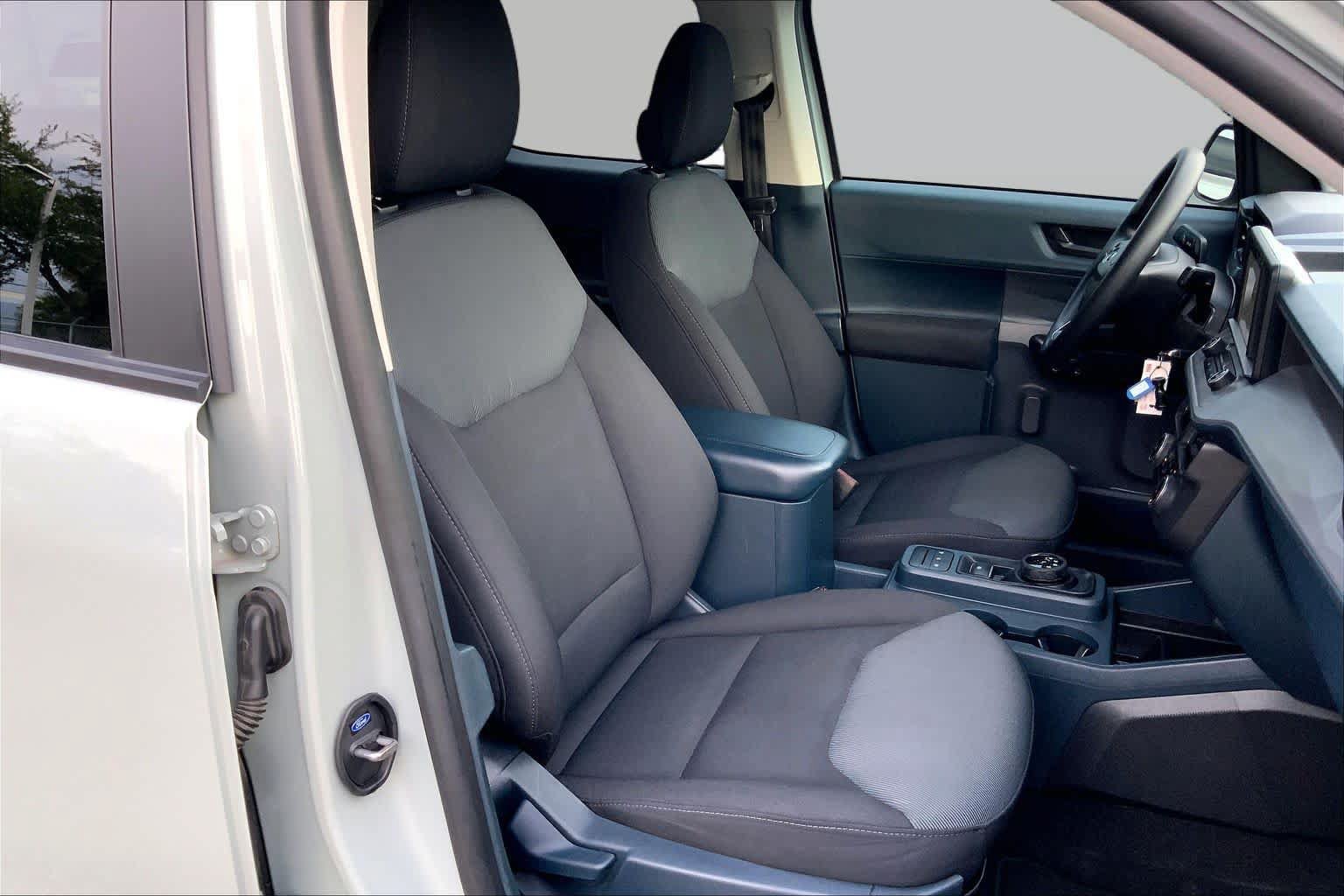 Used 2023 Ford Maverick XL FWD image 9