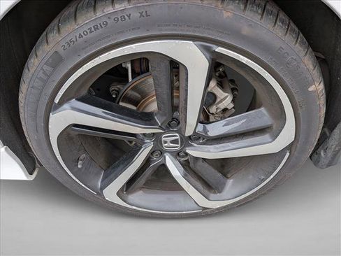 Used 2020 Honda Accord Sport image 13
