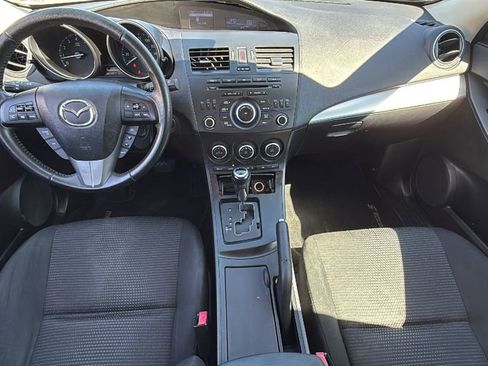Used 2013 MAZDA MAZDA3 i Touring image 27