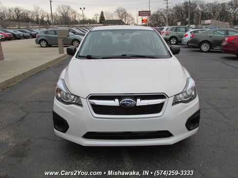 Used 2014 Subaru Impreza 2.0i image 2