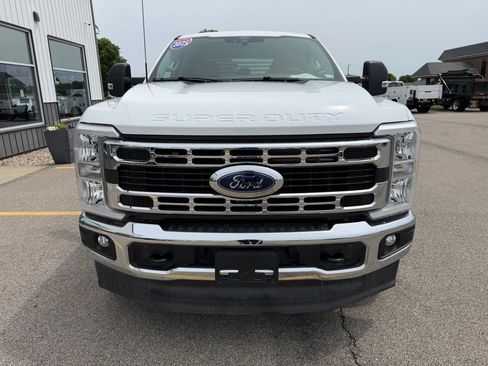 Used 2025 Ford F350 XLT AWD/4WD image 8