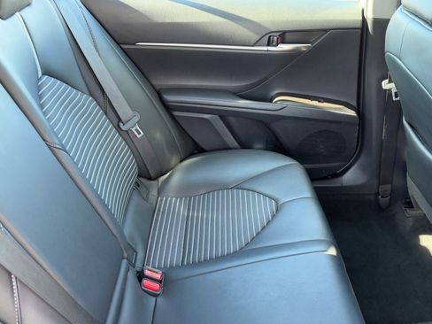 Used 2023 Toyota Camry SE image 13