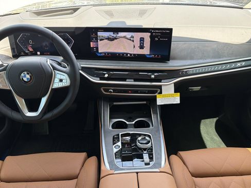 New 2027 BMW X7 xDrive40i w/ Executive Package AWD/4WD image 17