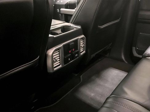 Used 2019 Ford F150 Platinum w/ Technology Package image 11