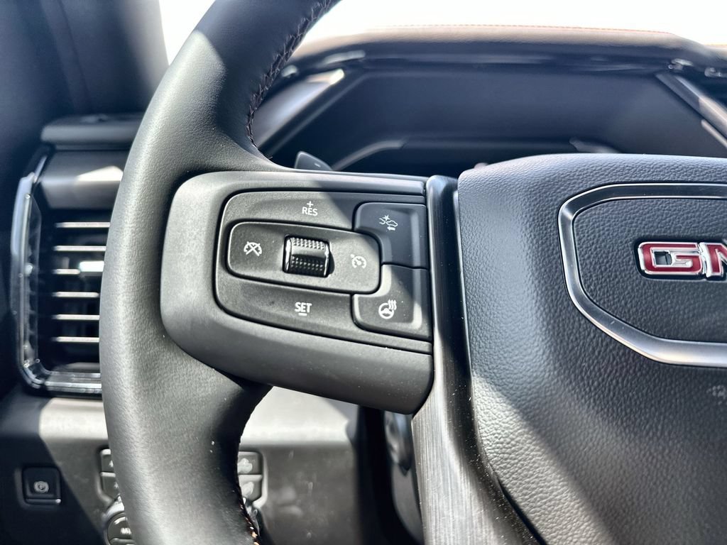 New 2026 GMC Sierra 1500 AT4 w/ AT4 Premium Package AWD/4WD image 31
