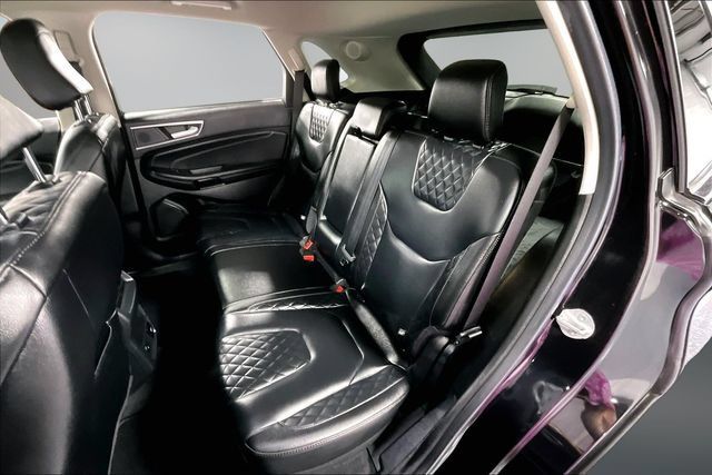 Used 2023 Ford Edge Titanium w/ Cargo Accessory Package AWD/4WD image 20