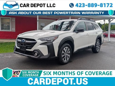Used 2023 Subaru Outback Premium AWD/4WD image 1