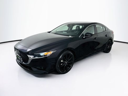 Used 2025 MAZDA MAZDA3 s FWD image 3