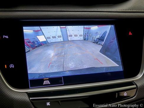 New 2025 Cadillac XT5 Premium Luxury w/ LPO, Floor Liner Package image 15