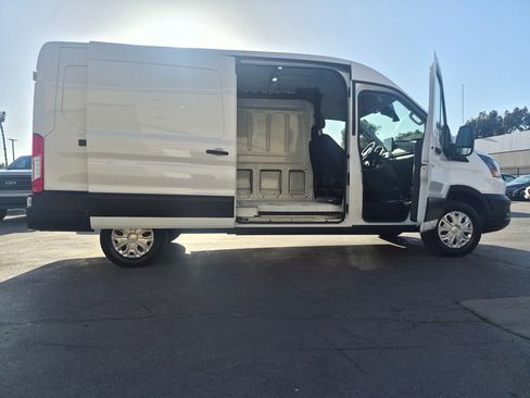 Used 2023 Ford E-Transit Medium Roof RWD image 25