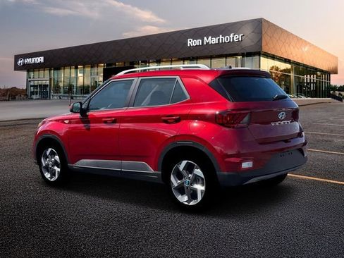New 2026 Hyundai Venue SEL FWD image 4