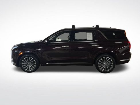 Used 2024 Hyundai Palisade Calligraphy AWD/4WD image 2