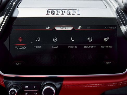Used 2020 Ferrari GTC4Lusso AWD/4WD image 72