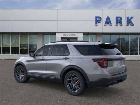 New 2026 Ford Explorer ST-Line image 5