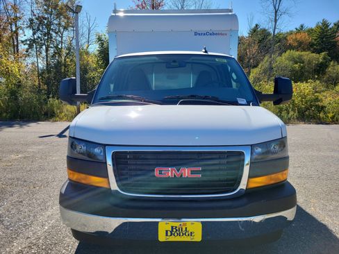 New 2025 GMC Savana 3500 w/ Power Convenience Package image 10