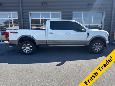 Used 2022 Ford F250 King Ranch w/ Chrome Package image 4