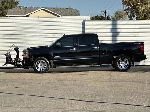 Used 2017 Chevrolet Silverado 1500 High Country image 13