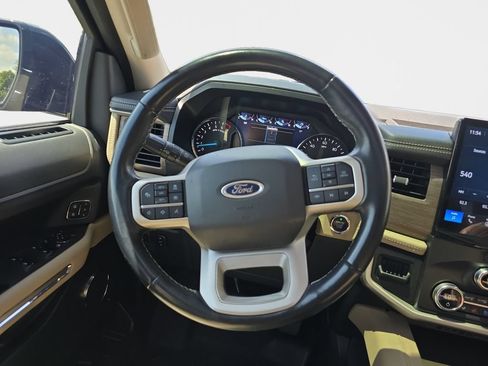 Used 2022 Ford Expedition Max Limited AWD/4WD image 11