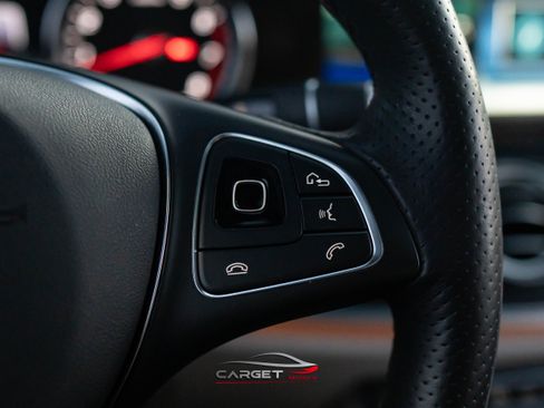 Used 2018 Mercedes-Benz E 300 image 25