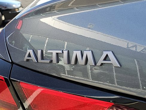 New 2026 Nissan Altima 2.5 SV image 16