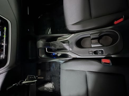 Used 2024 Toyota Corolla LE FWD image 23