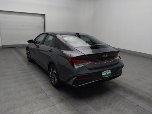 Used 2025 Hyundai Elantra Sport image 5