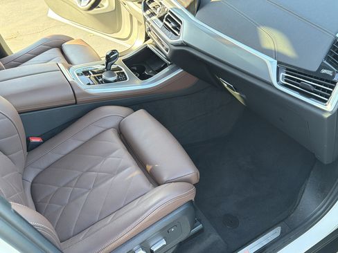 Used 2023 BMW X5 xDrive40i w/ Premium Package image 35