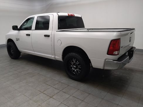 Used 2022 RAM 1500 Classic SLT RWD image 3