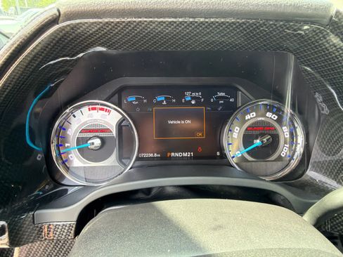Used 2019 Ford F250 Lariat w/ Lariat Ultimate Package AWD/4WD image 8