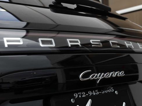 Used 2019 Porsche Cayenne AWD/4WD image 55