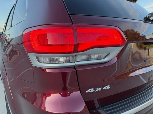 Used 2016 Jeep Grand Cherokee Summit w/ Platinum Series Group AWD/4WD image 14