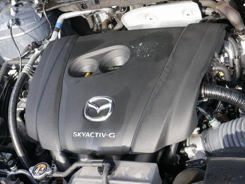 Used 2024 MAZDA CX-5 Carbon Edition image 9