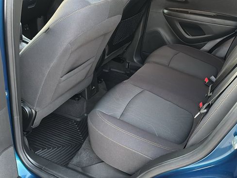 Used 2019 Chevrolet Trax LT image 26