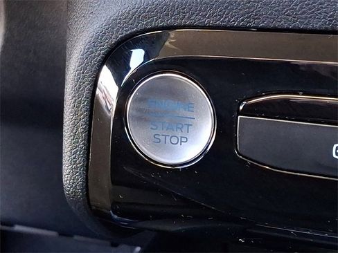 New 2026 Ford Escape SE image 16