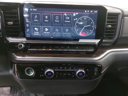 Used 2022 GMC Sierra 1500 Elevation w/ X31 Off-Road Package image 19