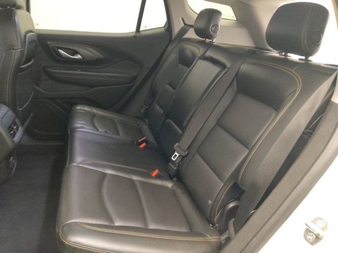 Used 2019 GMC Terrain SLT FWD image 18